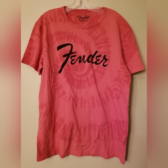NWT Fender Guitars Logo Lucky Brand T Shirt Mens Size L Tie Dye Mineral Red - Picture 1 of 6